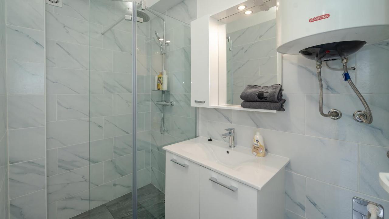 Apartman Gradina Gomirje Exterior foto